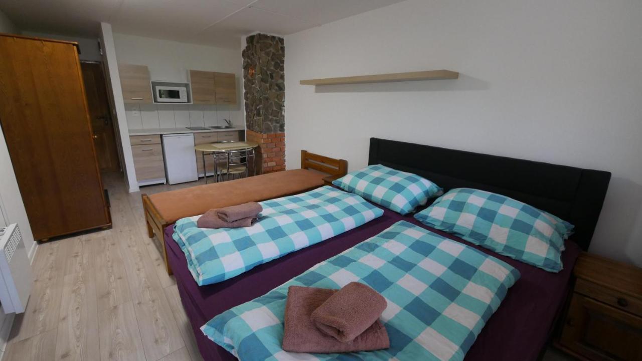 Chata U Rybare Hotell Bítov Exteriör bild